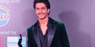 SAMARJIT LANKESH WINS FILMFARE AWARD FOR ‘GAURI’