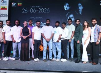 ‘MODA KAVIDA VAATAAVARANA’ PREMIERES IN SINGAPORE AHEAD OF RELEASE