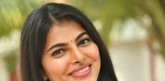 PAAVANA GOWDA COP IN ‘DEAR HUSBAND’