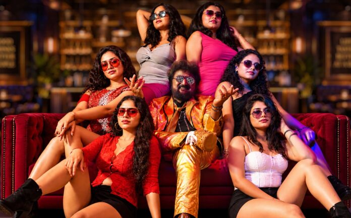 ROLEX KOMAL KUMAR WITH DANCERS