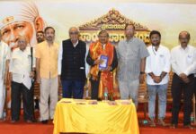 ‘PREMAROOPA SAI PAADANANDA’ SIMILAR TO ‘HANUMAN’ IN CONCEPT